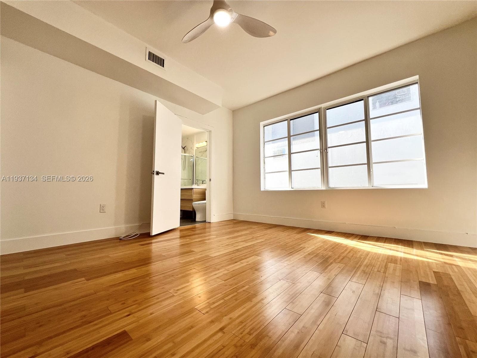 OCEANSIDE SEC ISLE OF NOR · #902 in Miami Beach - Photo 14