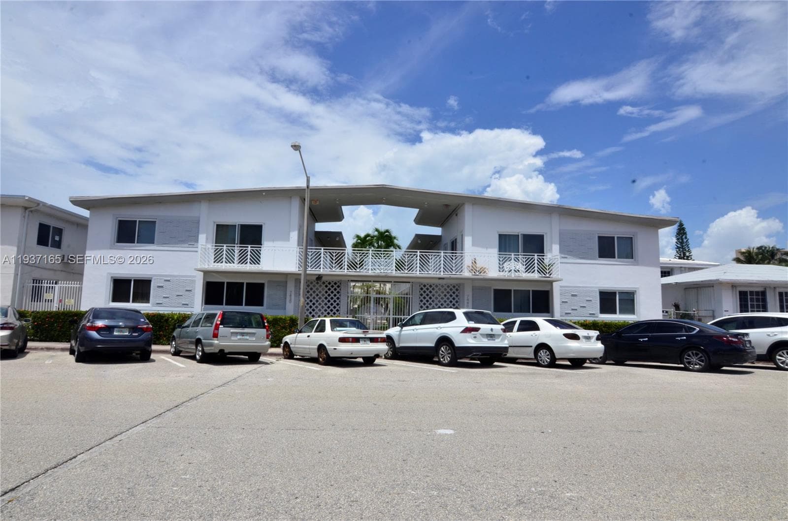 THE CORVETTE CONDO · #12A in Miami Beach - Photo 2
