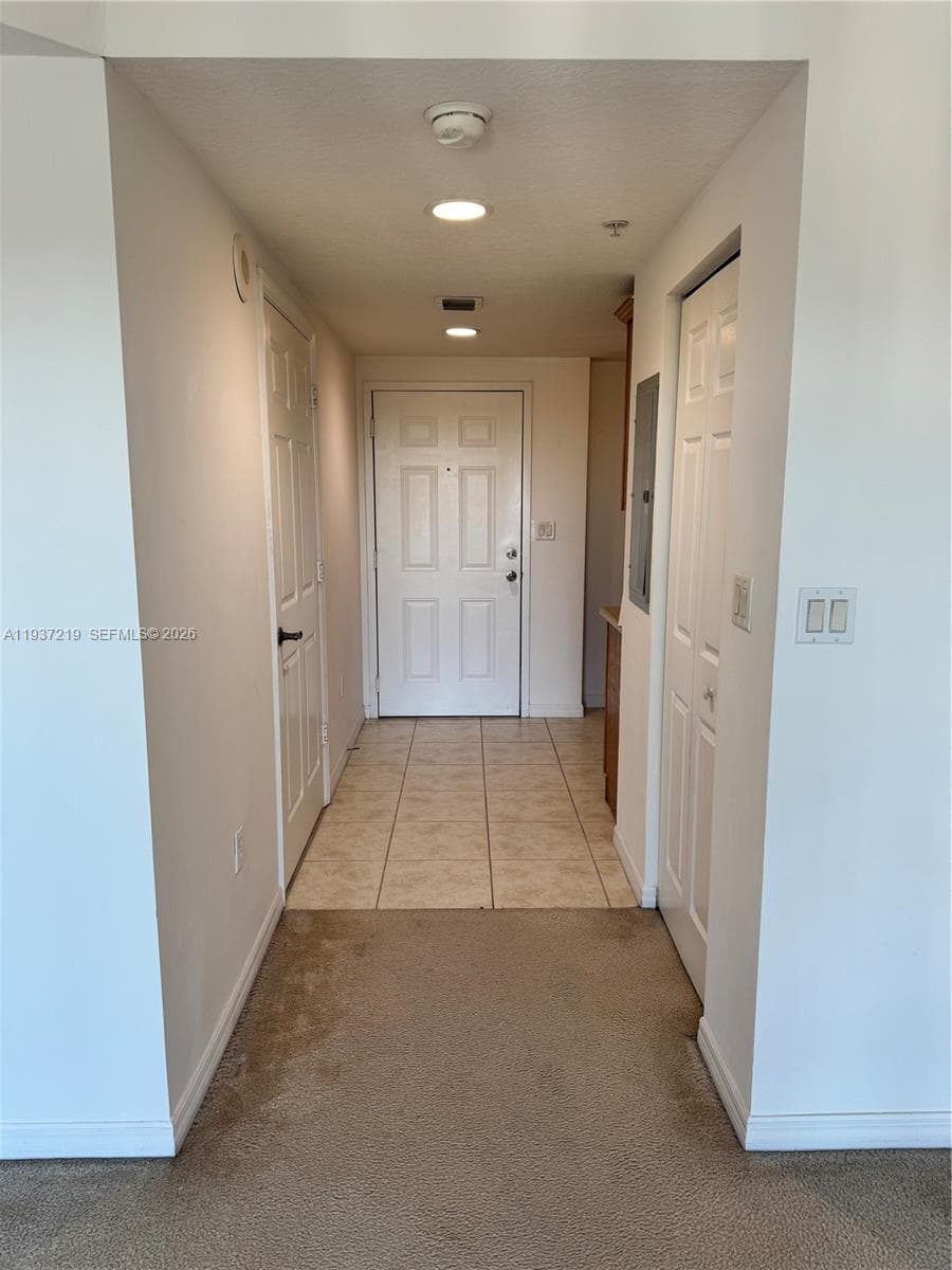 KEYSTONE PARK CONDO · #713 in Miami - Photo 17
