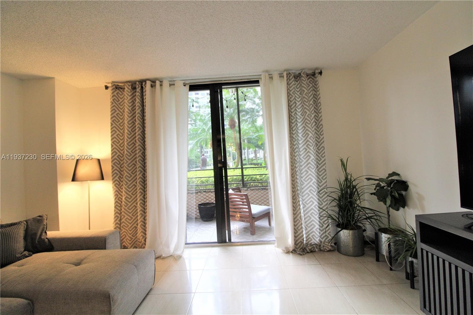 OLYMPUS CONDO · #315 in Hallandale Beach - Photo 2
