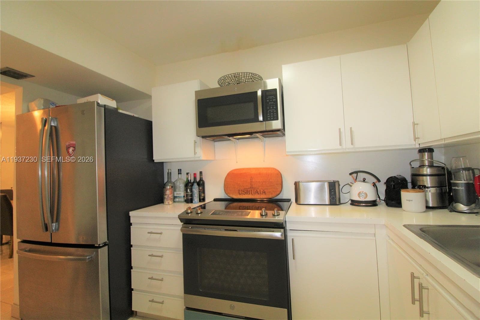 OLYMPUS CONDO · #315 in Hallandale Beach - Photo 8