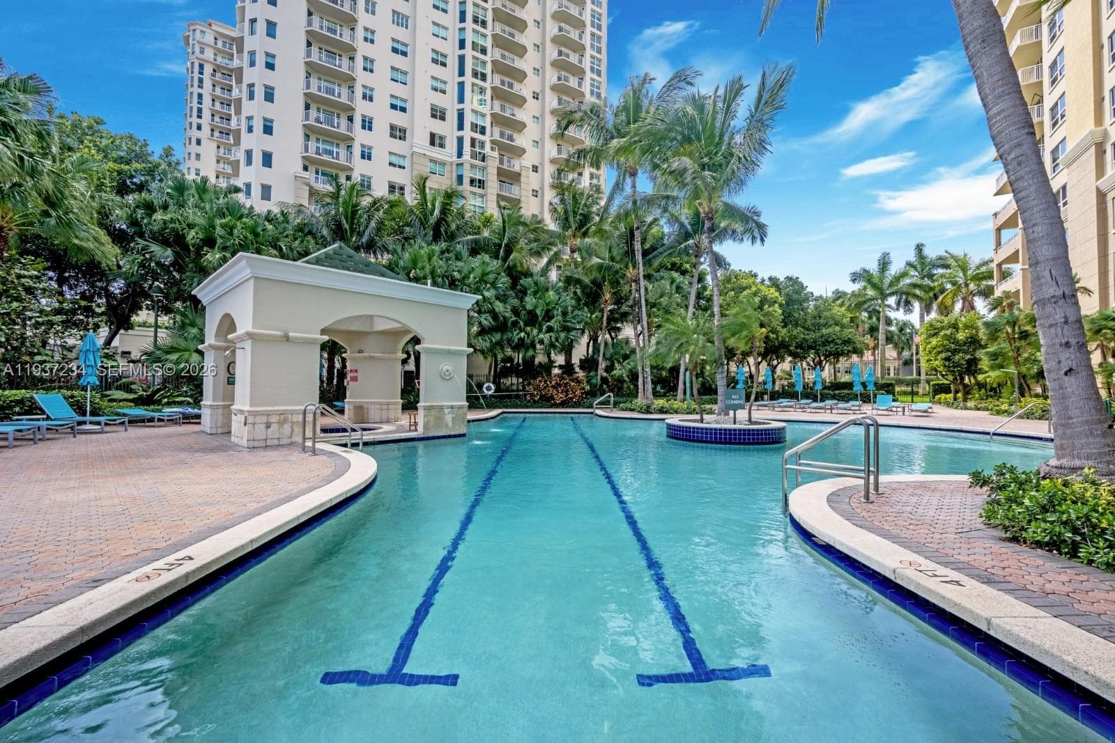 Turnberry on the Green · #2206 in Aventura - Photo 12