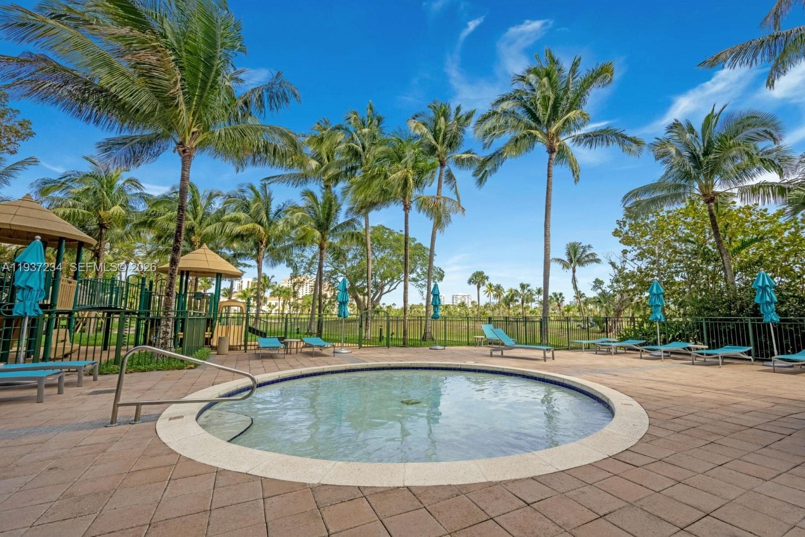 Turnberry on the Green · #2206 in Aventura - Photo 14