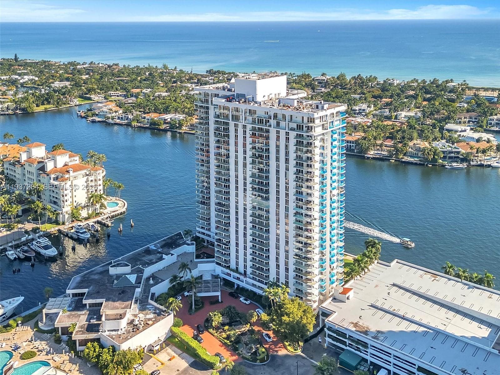 Turnberry Isle · #25D in Aventura - Photo 31