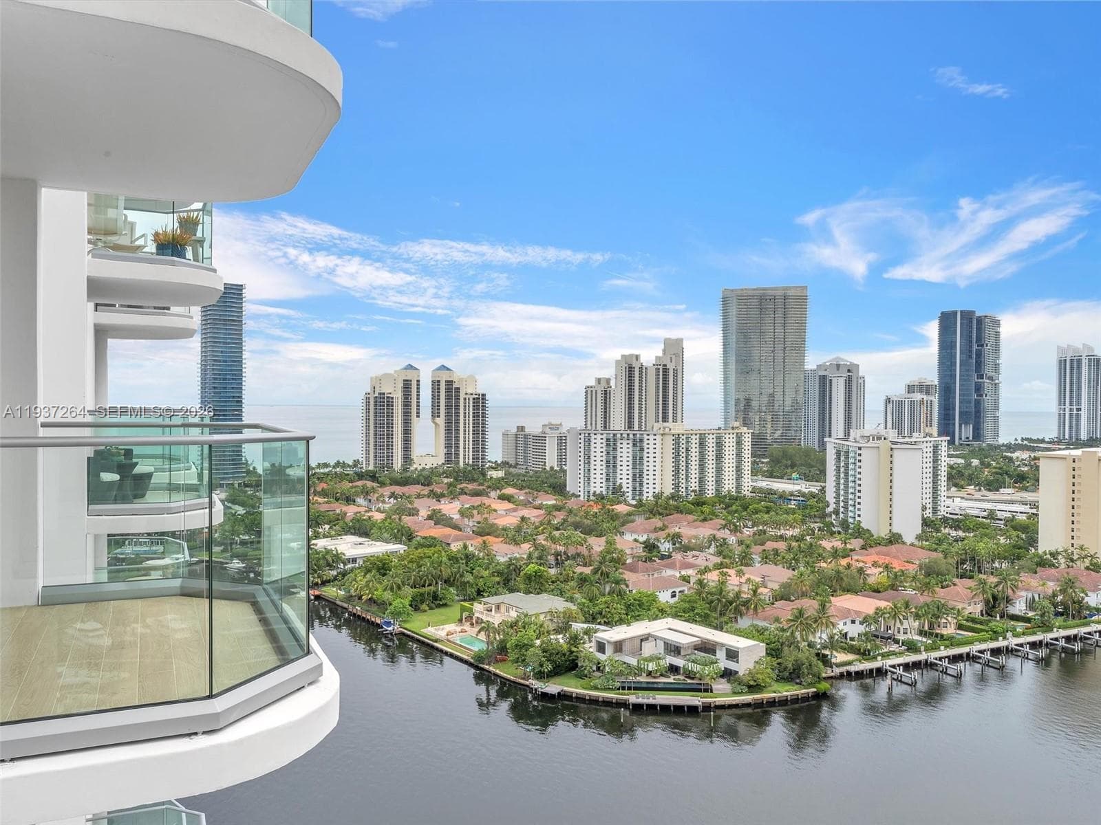 Turnberry Isle · #25D in Aventura - Photo 8