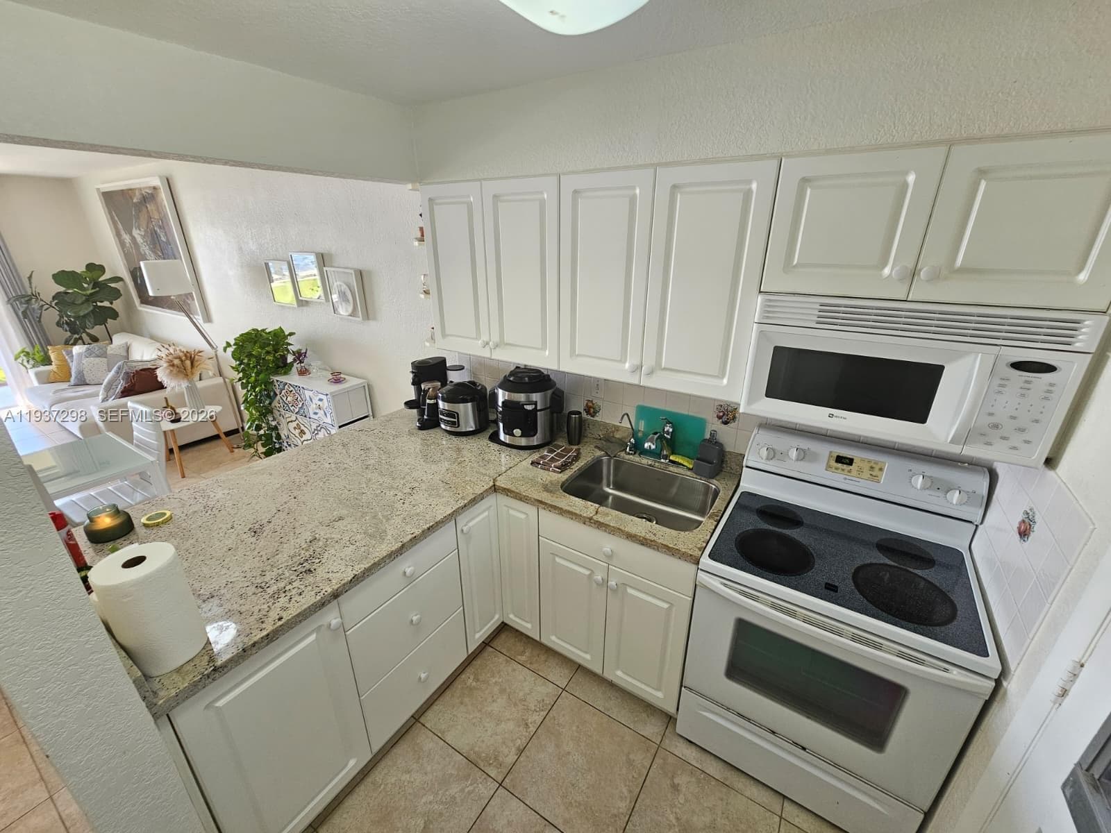 POINT EAST SEC 4 CONDO · #P102 in Aventura - Photo 8