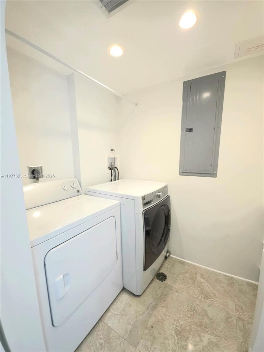 POINCIANA IS YT & RCQ CLU · #802 in Sunny Isles Beach - Photo 19