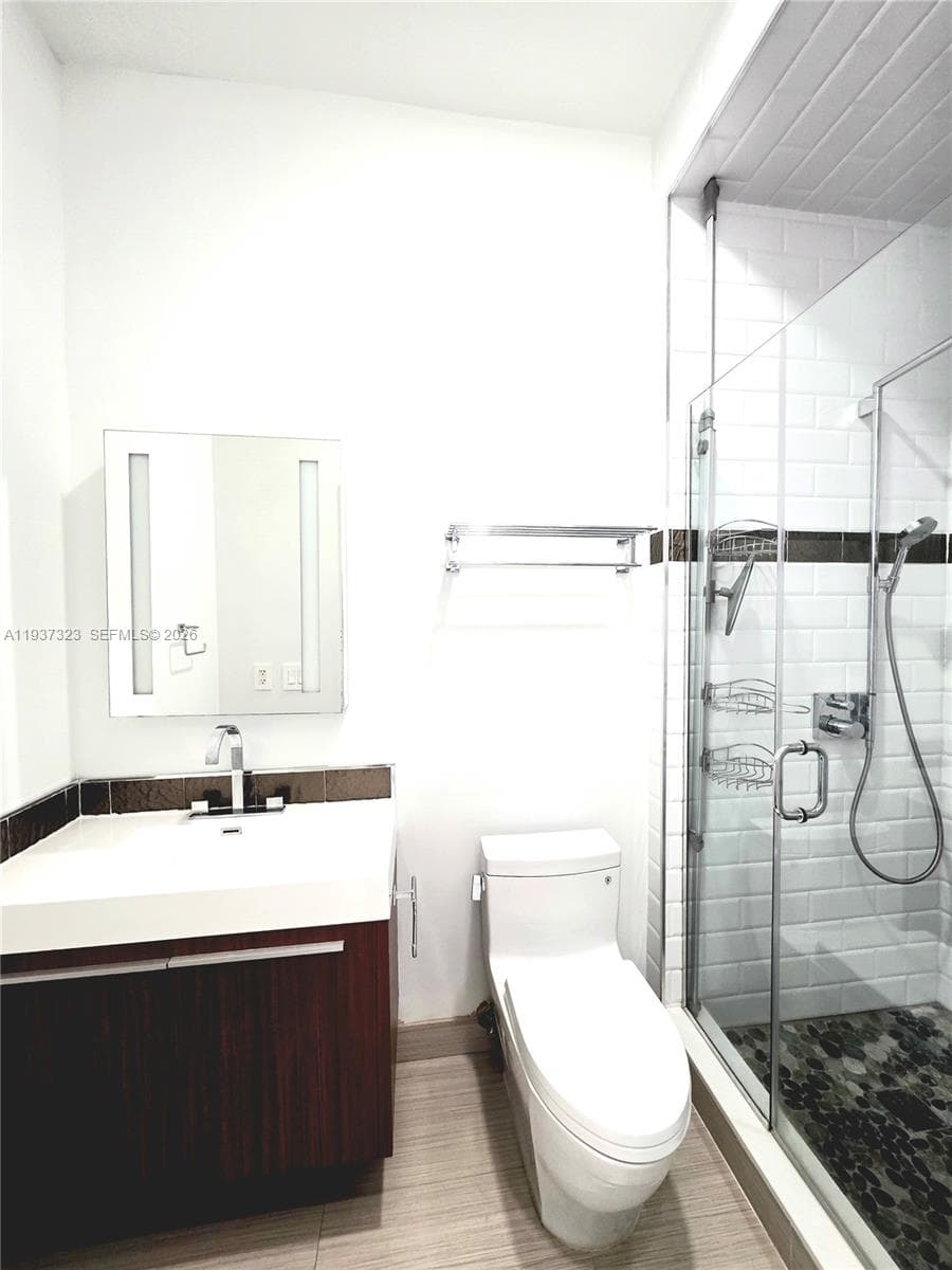 POINCIANA IS YT & RCQ CLU · #802 in Sunny Isles Beach - Photo 40