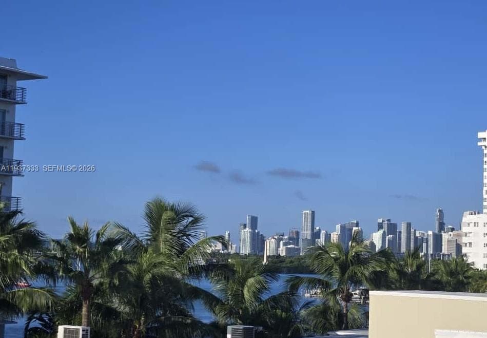 LINCOLN PALACE CONDO · #505 in Miami Beach - Photo 2
