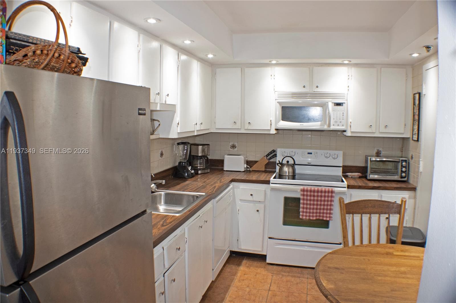 Surfside Towers · #1108 in Surfside - Photo 4