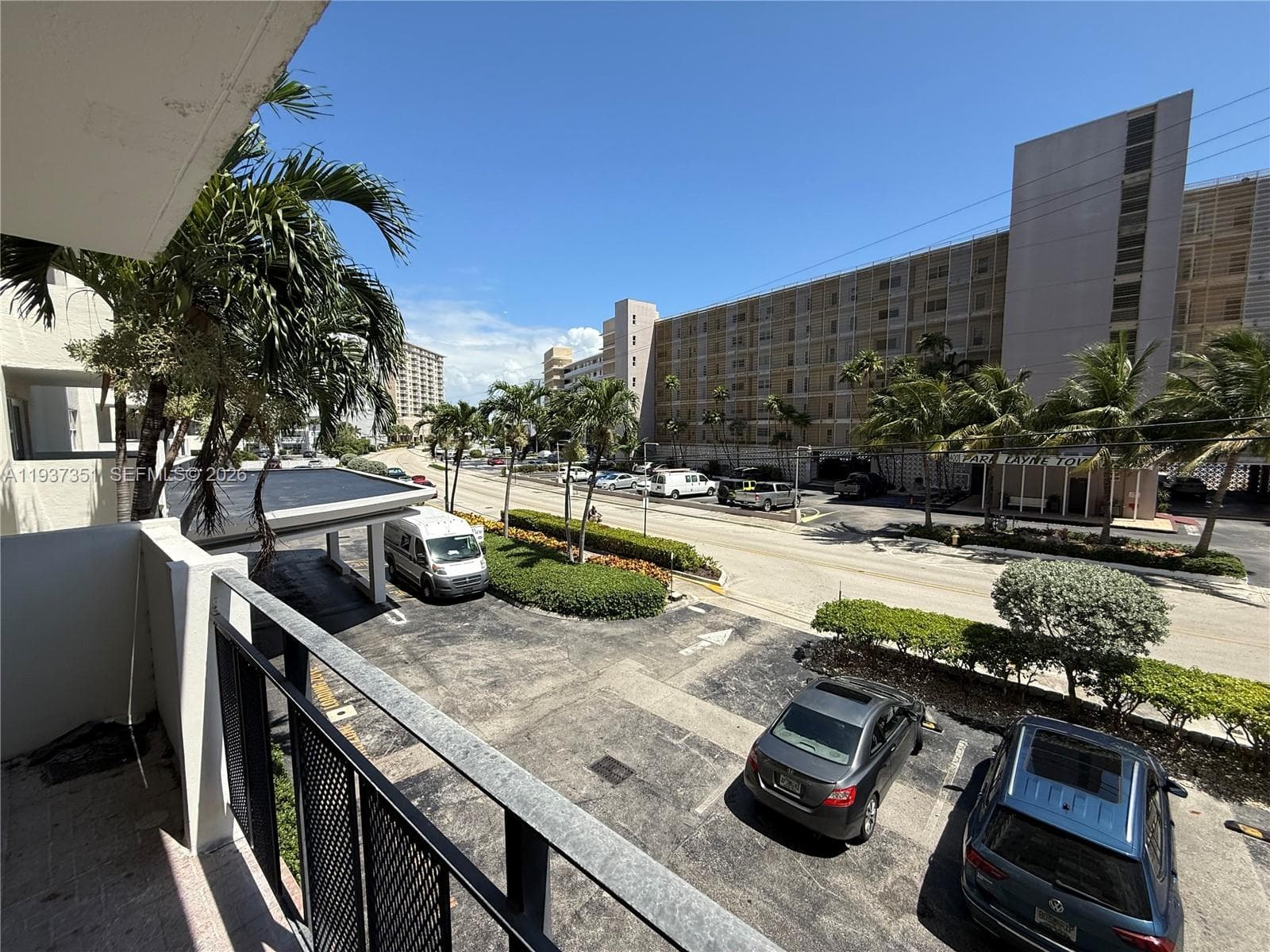 OCEAN VIEW TOWERS CONDO · #202 in Hallandale Beach - Photo 15