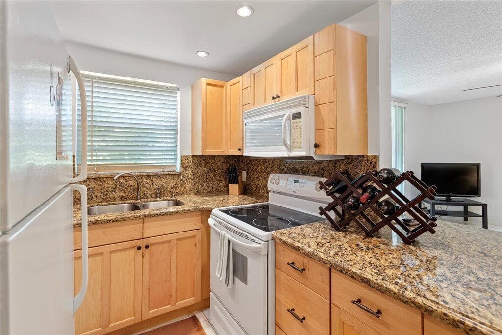 Kitchen 2