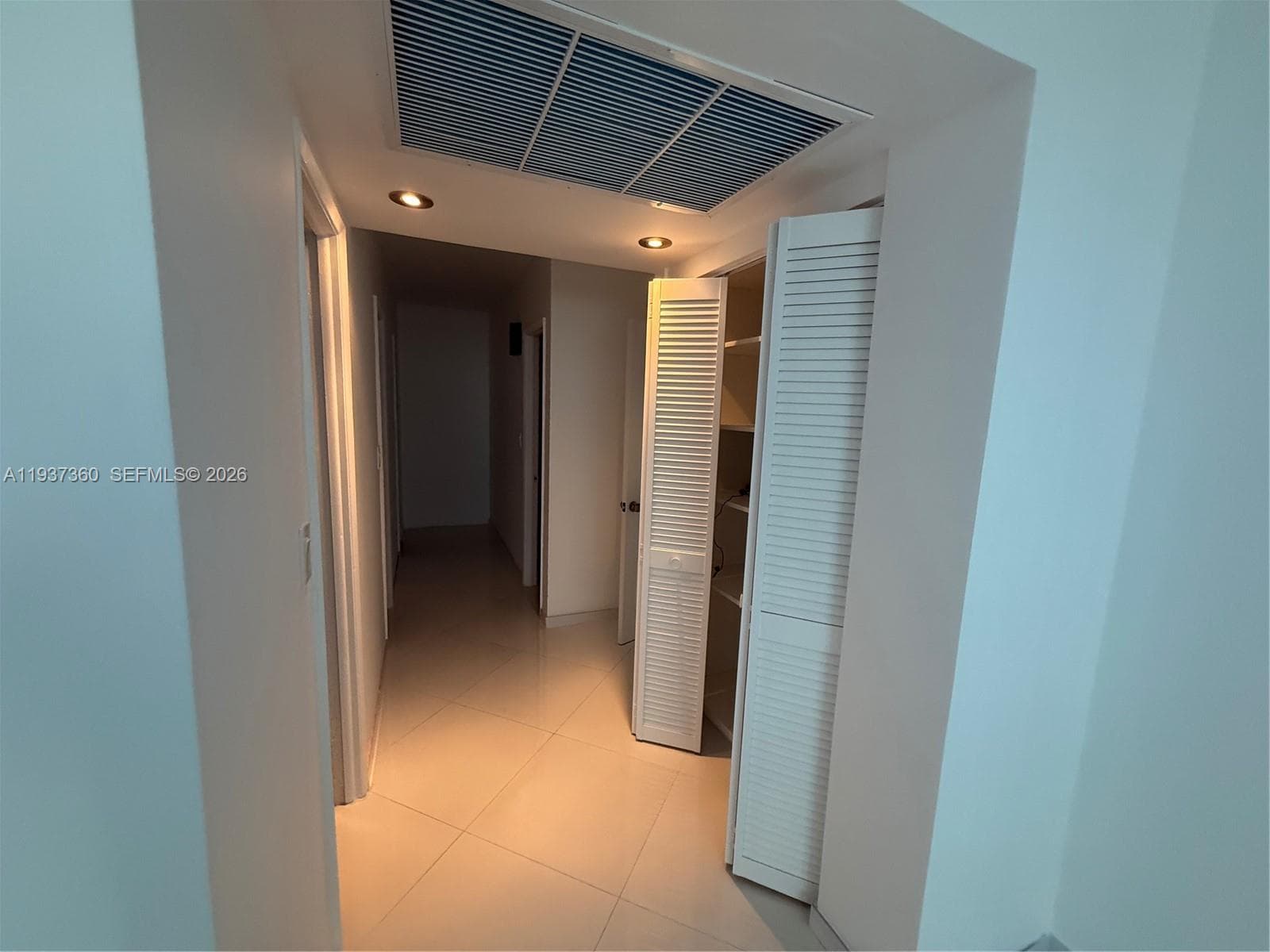 OCEANVIEW BUILDING B COND · #403 in Sunny Isles Beach - Photo 34