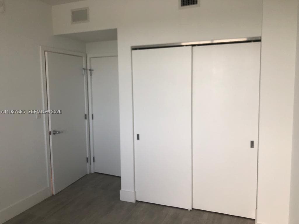 THE HARBOUR NORTH CONDO · #1005 in North Miami Beach - Photo 17