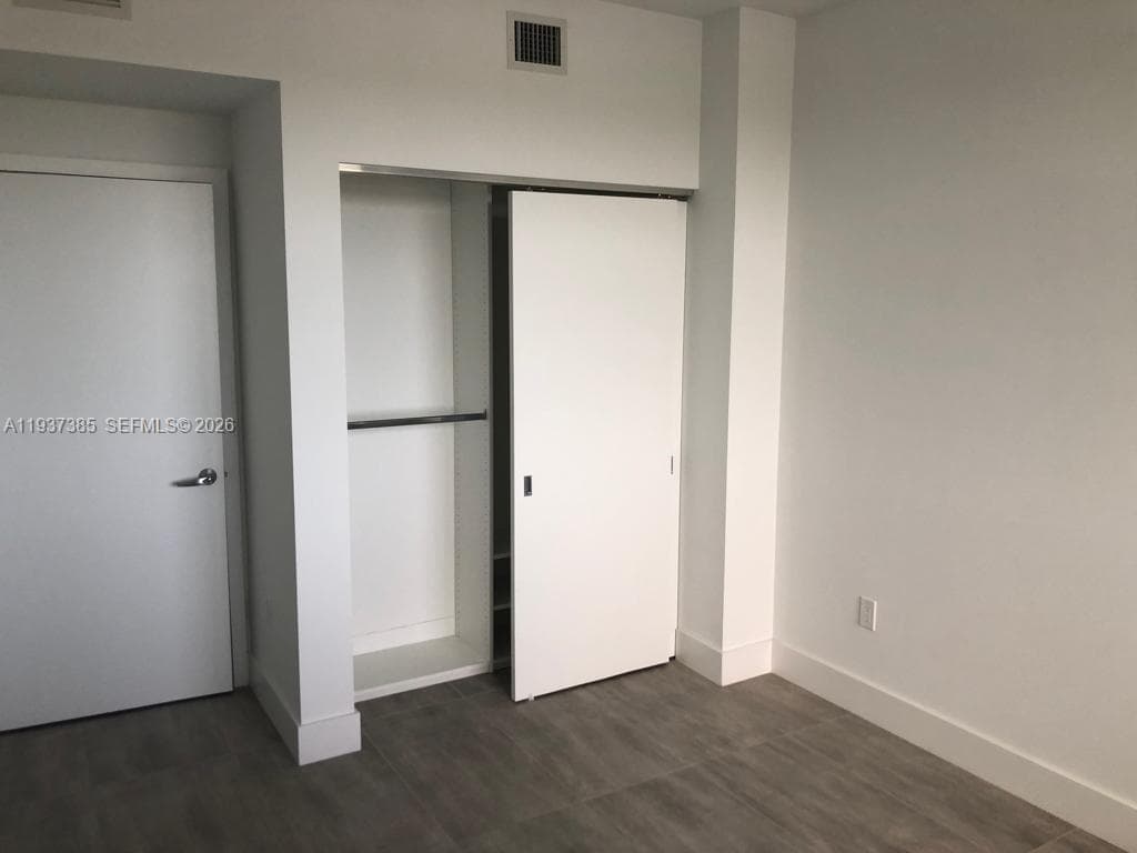 THE HARBOUR NORTH CONDO · #1005 in North Miami Beach - Photo 16