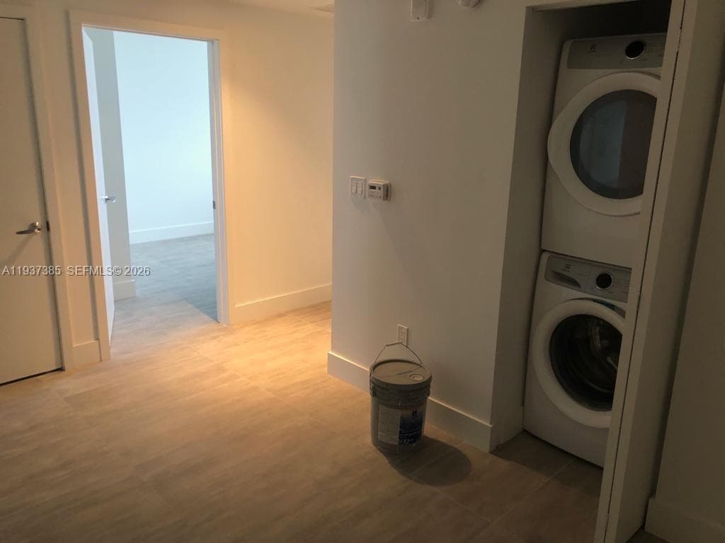 THE HARBOUR NORTH CONDO · #1005 in North Miami Beach - Photo 12