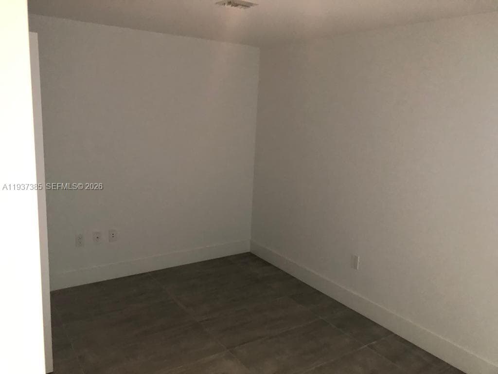 THE HARBOUR NORTH CONDO · #1005 in North Miami Beach - Photo 10