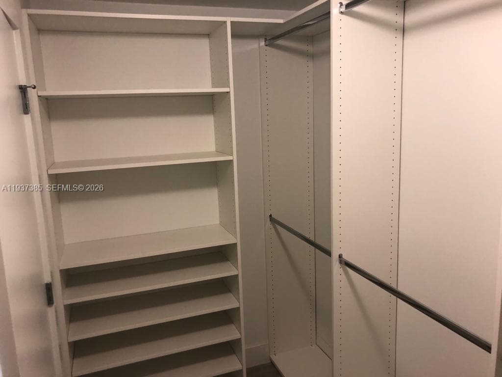 THE HARBOUR NORTH CONDO · #1005 in North Miami Beach - Photo 37