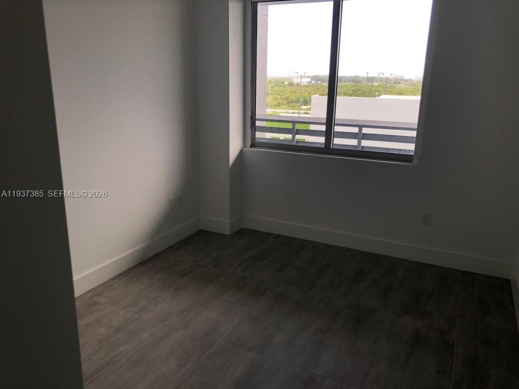 THE HARBOUR NORTH CONDO · #1005 in North Miami Beach - Photo 19