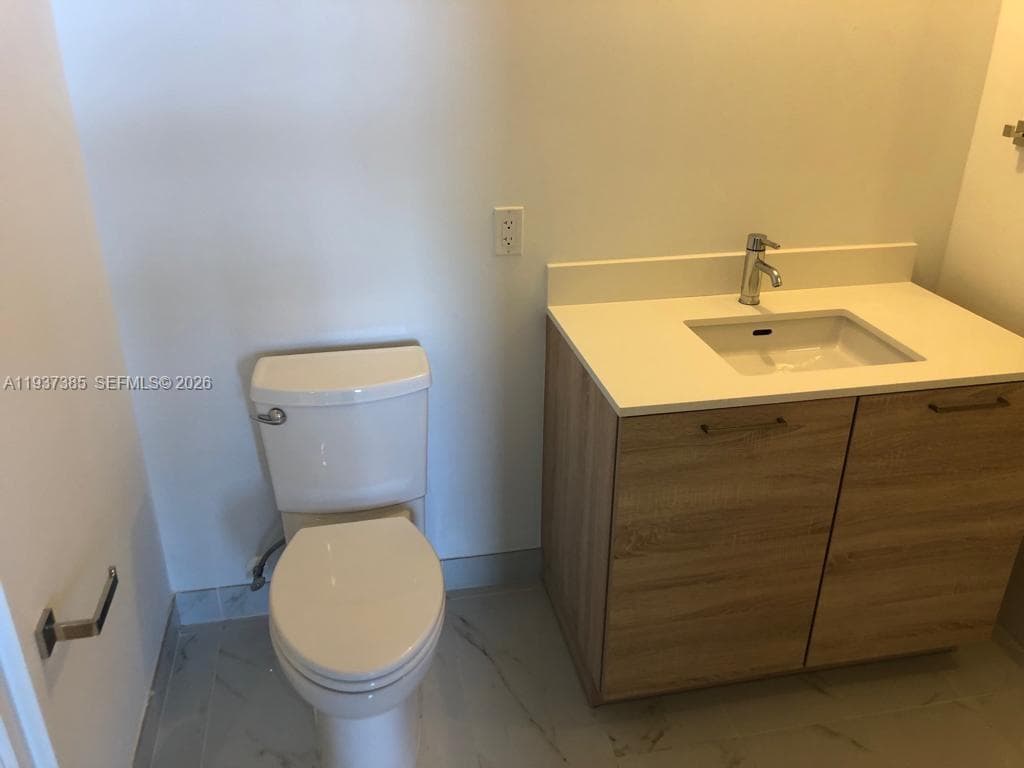 THE HARBOUR NORTH CONDO · #1005 in North Miami Beach - Photo 21