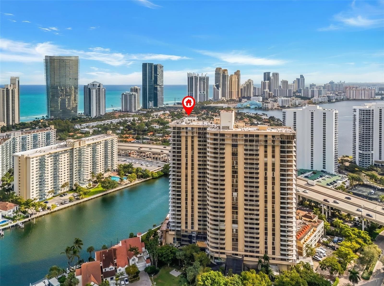TURNBERRY TOWERS · #4K in Aventura - Photo 27