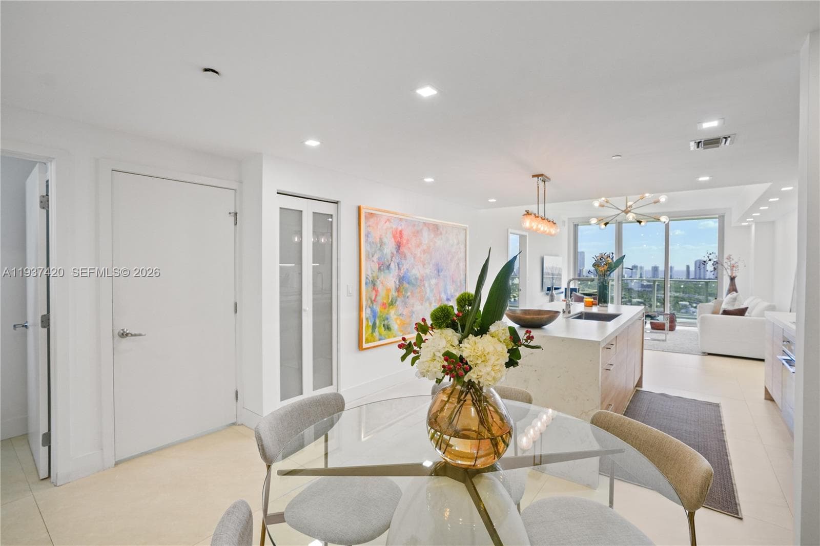 THE HARBOUR SOUTH CONDO · #2819 in North Miami Beach - Photo 2
