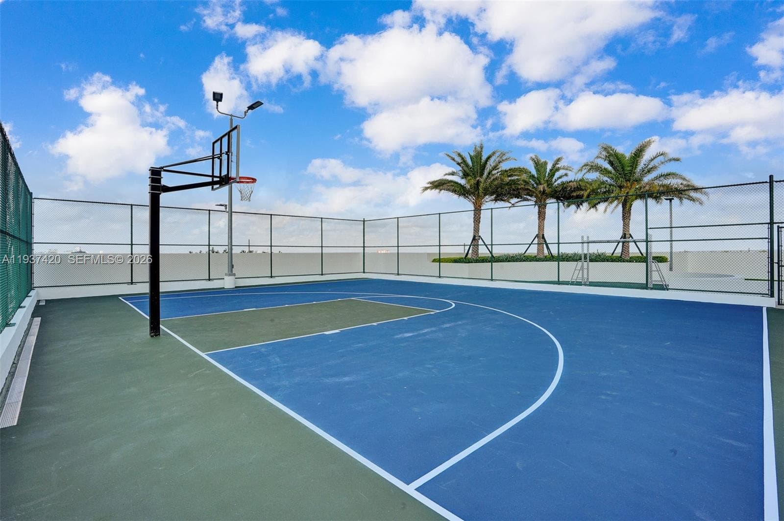 THE HARBOUR SOUTH CONDO · #2819 in North Miami Beach - Photo 48
