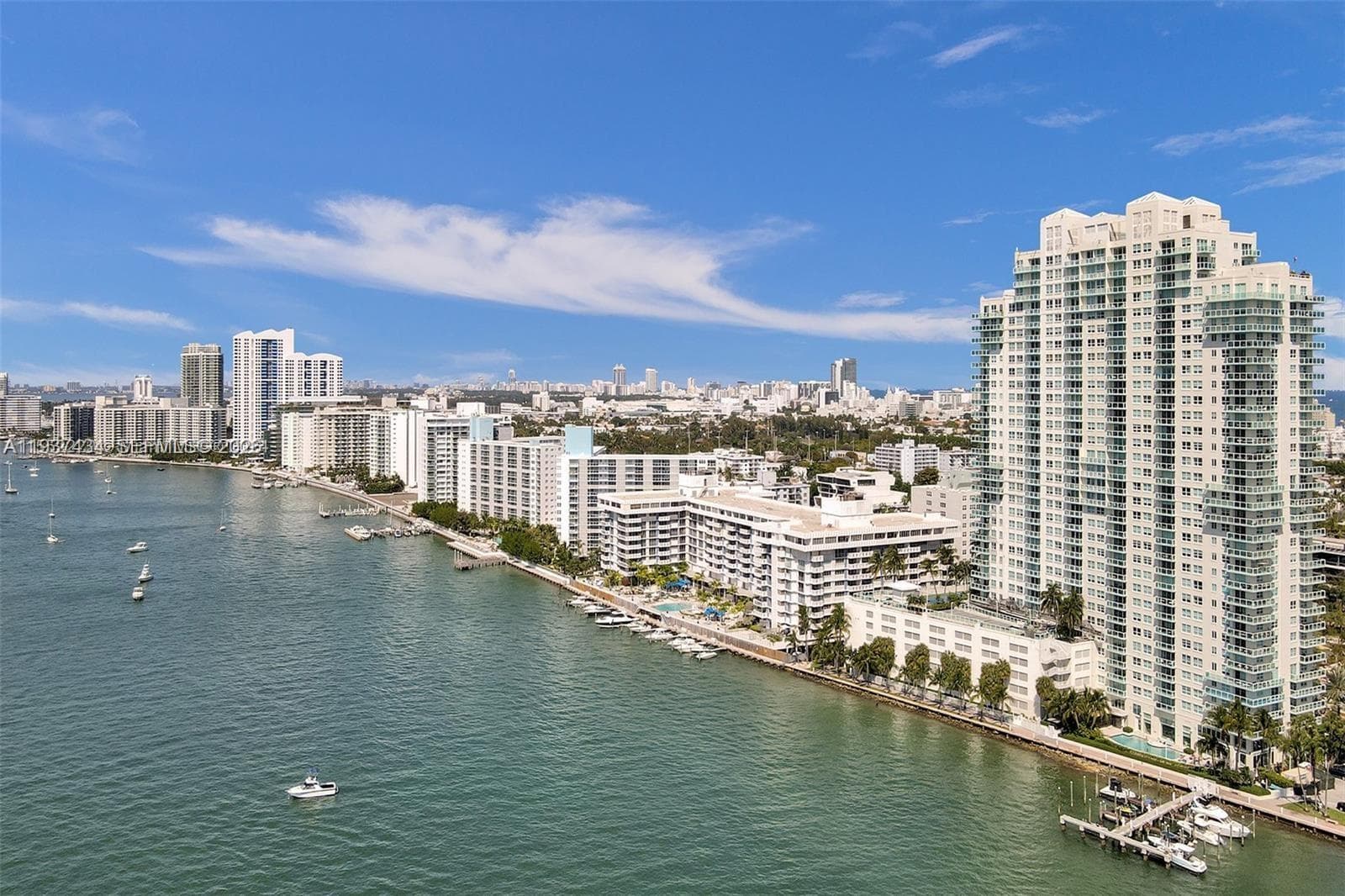 THE FLORIDIAN CONDO · #2001 in Miami Beach - Photo 1