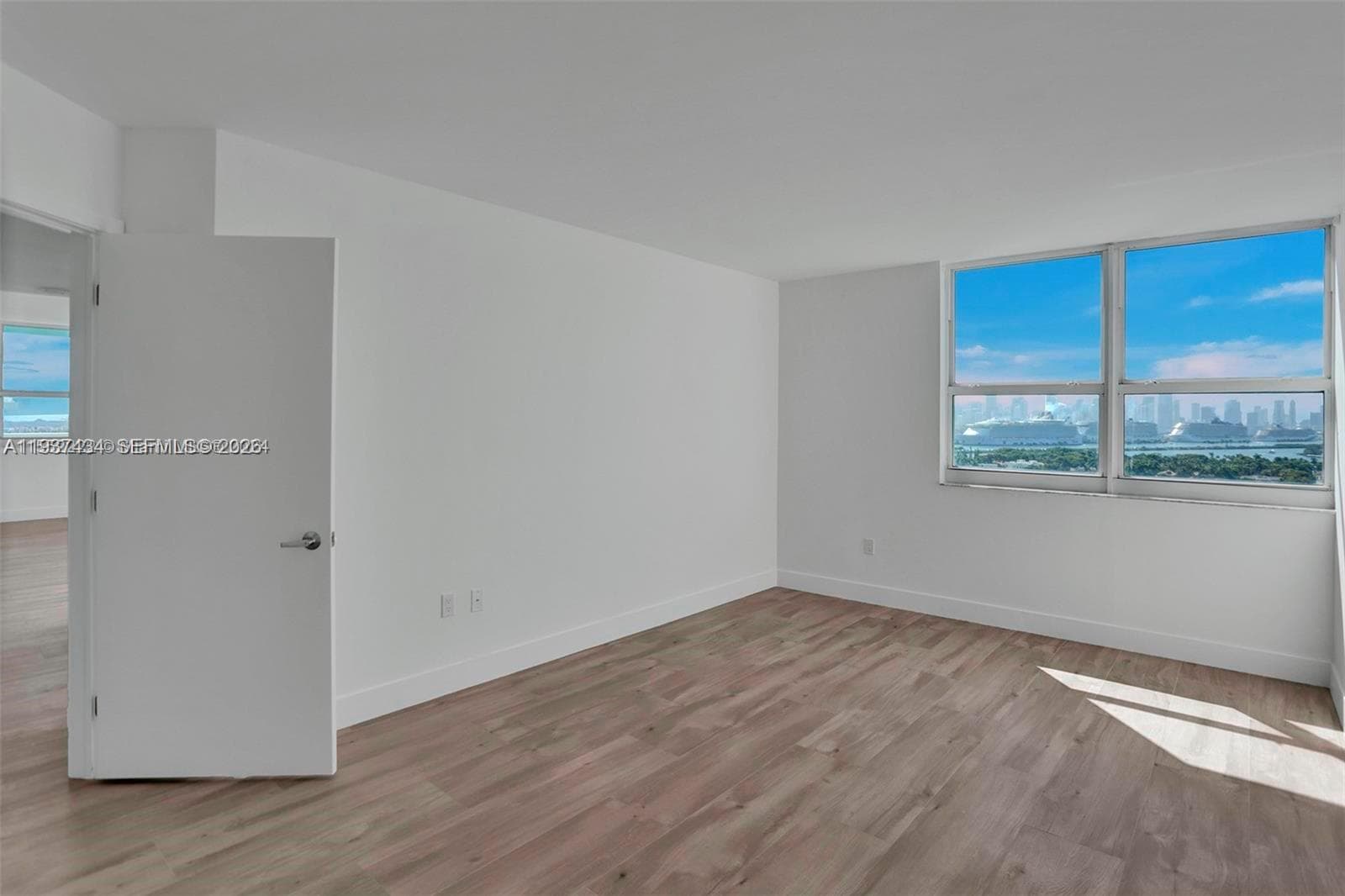THE FLORIDIAN CONDO · #2001 in Miami Beach - Photo 8