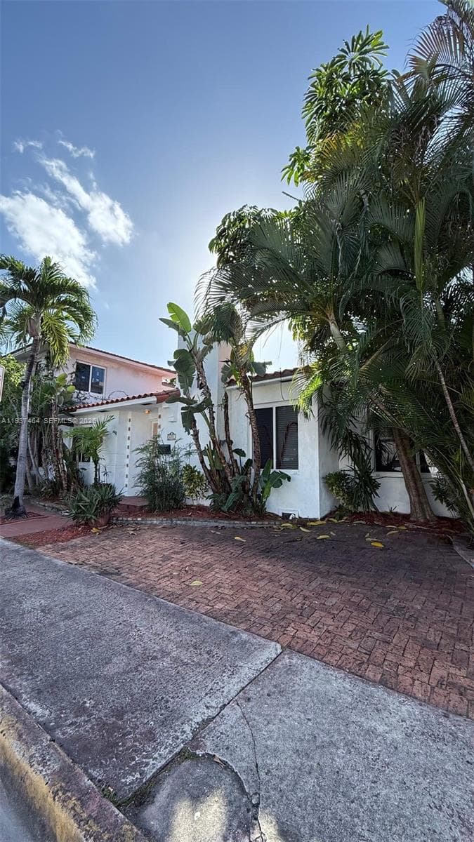 ALTOS DEL MAR NO 3 · #630 in Miami Beach - Photo 3
