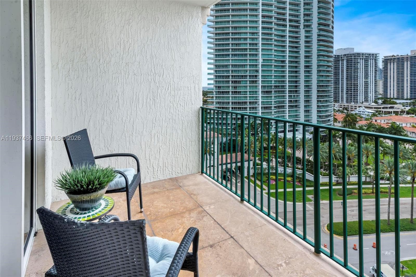 Turnberry Village · #1209 in Sunny Isles Beach - Photo 27