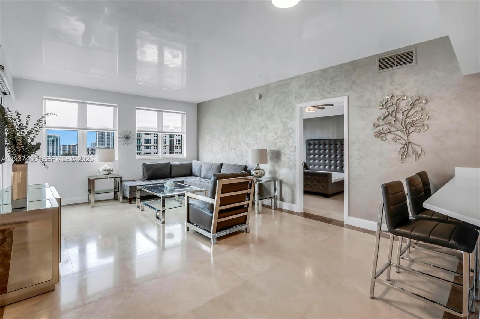 Turnberry Village · #1209 in Sunny Isles Beach - Photo 1