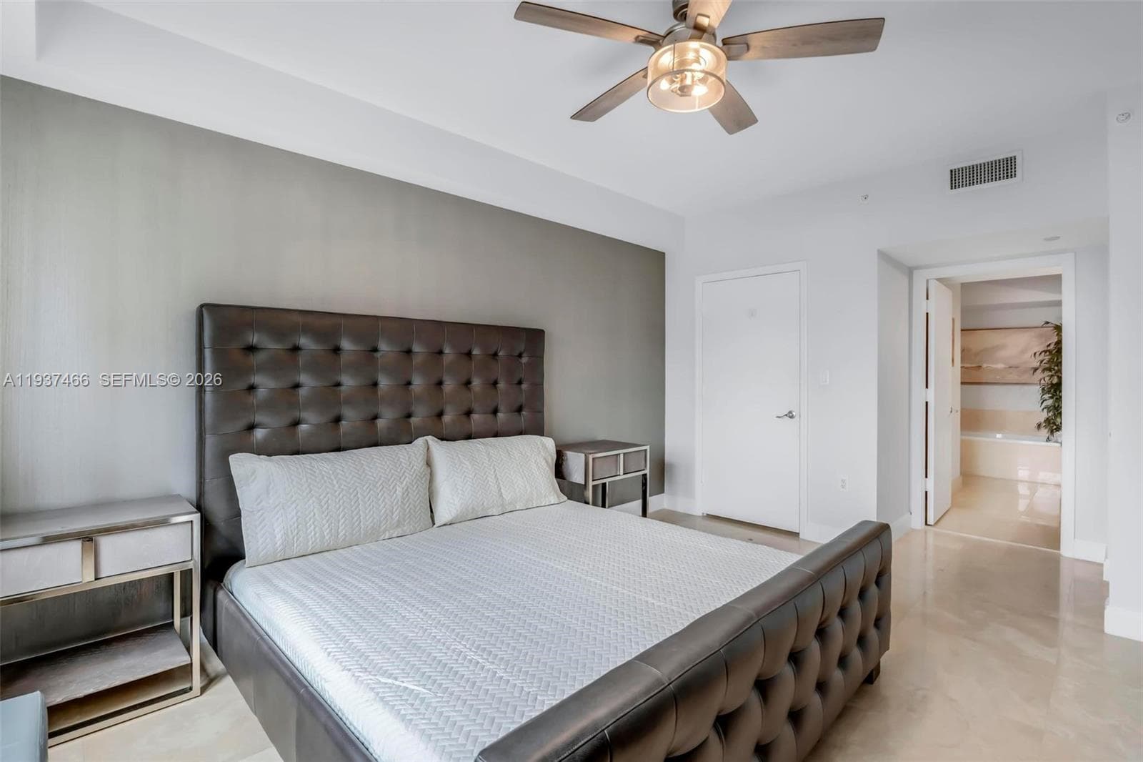 Turnberry Village · #1209 in Sunny Isles Beach - Photo 5