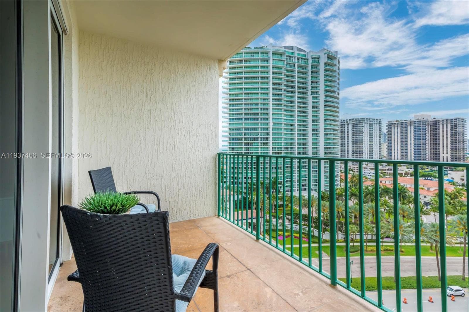 Turnberry Village · #1209 in Sunny Isles Beach - Photo 30