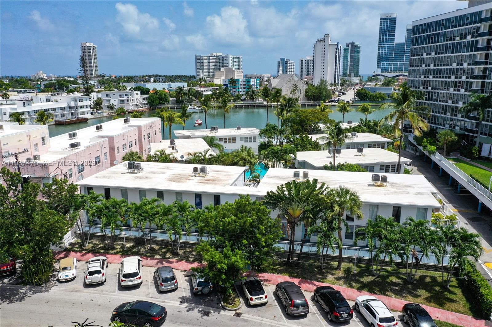 THE TROPICAL RESORT CONDO · #22 in Miami Beach - Photo 25