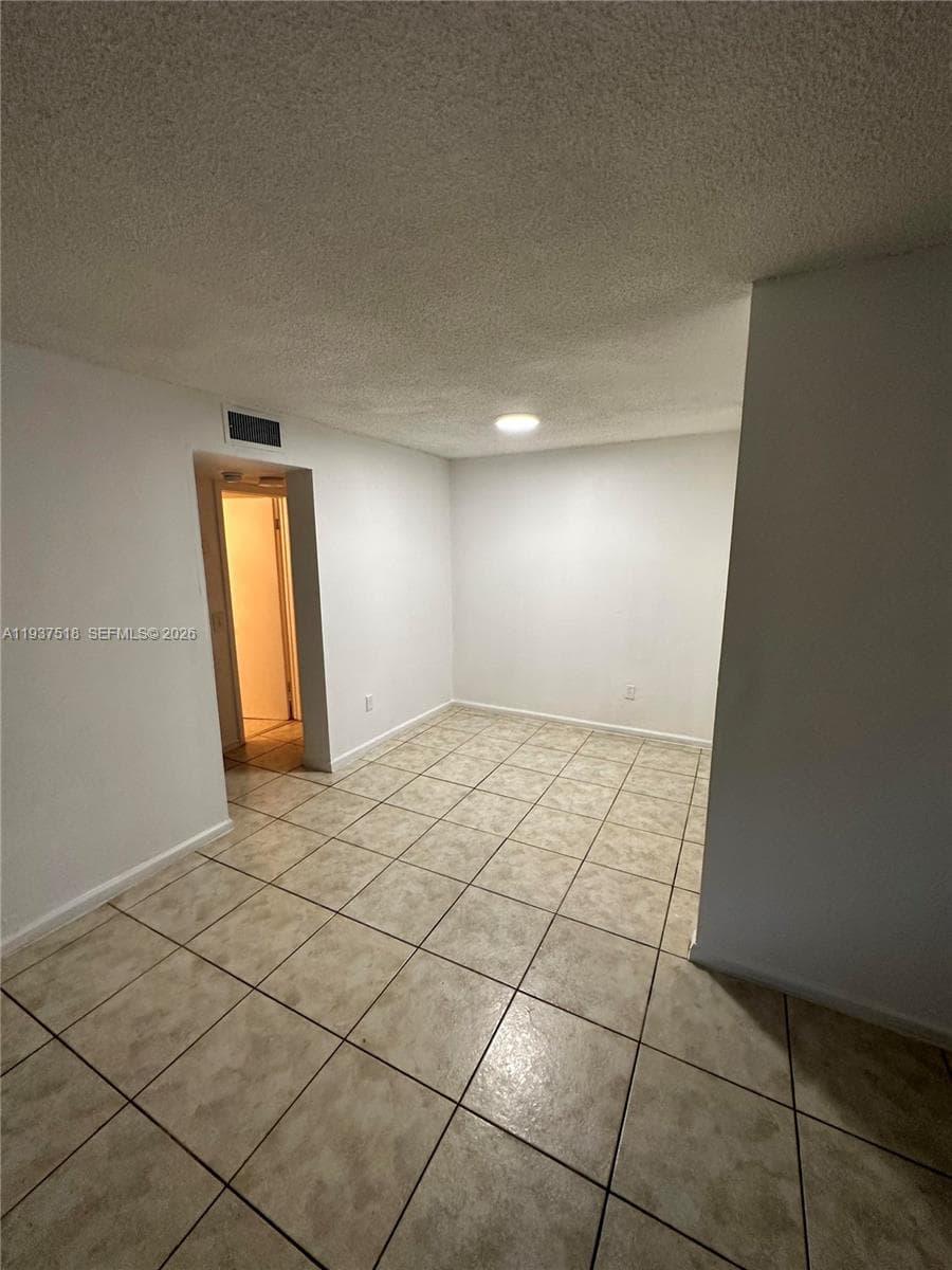 North Bay Villas Condo · #102 in North Bay Village - Photo 16