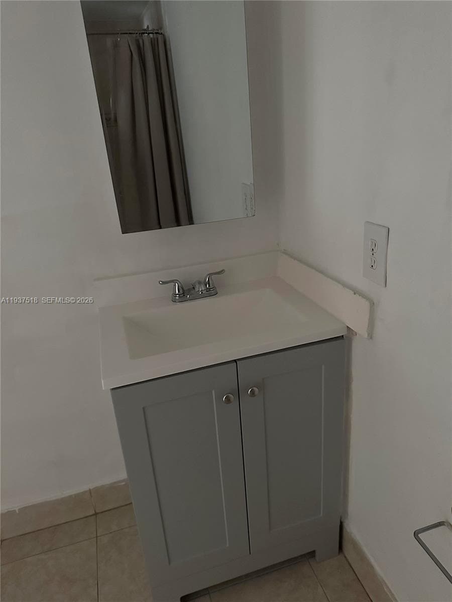 North Bay Villas Condo · #102 in North Bay Village - Photo 36