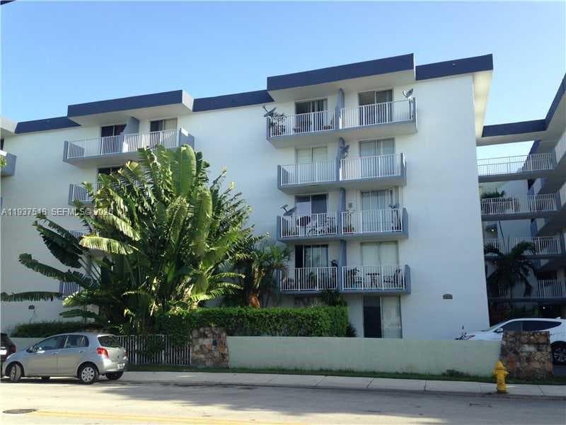 North Bay Villas Condo · #102 in North Bay Village - Photo 35