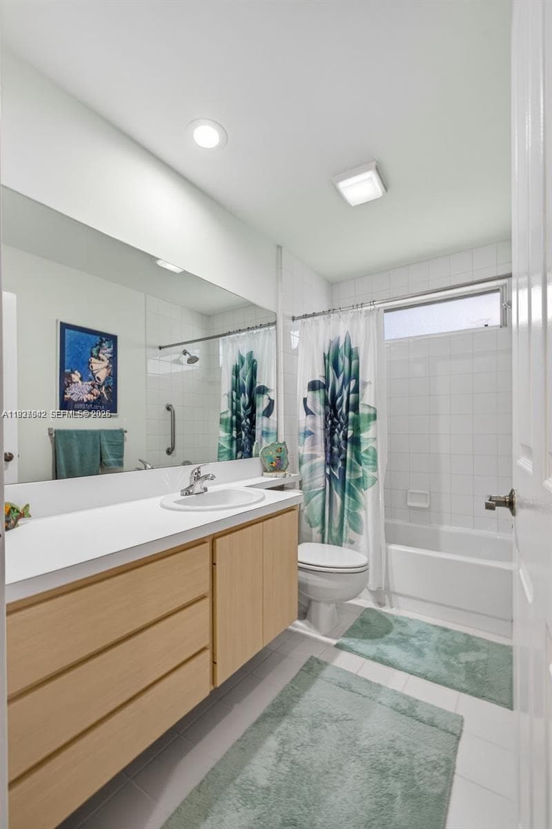 7102 Geminata Oak Ct #7102 photo 14
