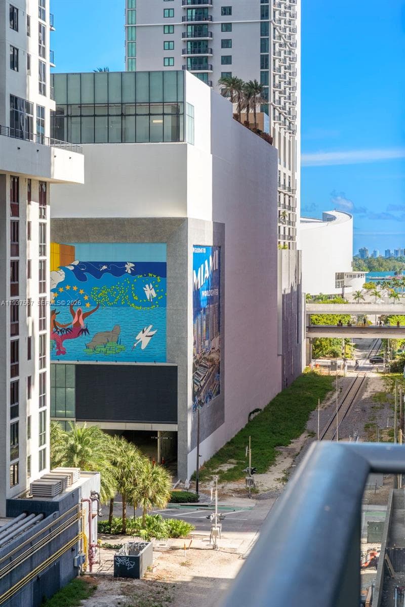 The Crosby Miami Worldcenter · #709 in Miami - Photo 8