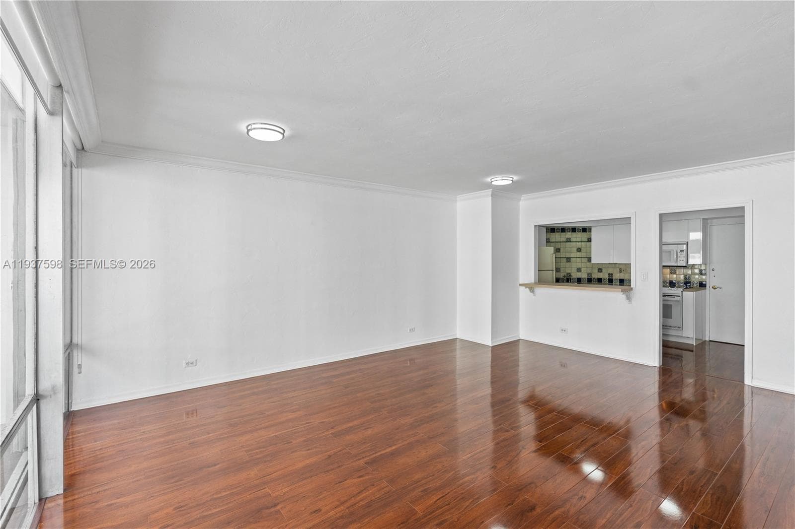BRICKELL BAY TOWER CONDO · #1114 in Miami - Photo 7