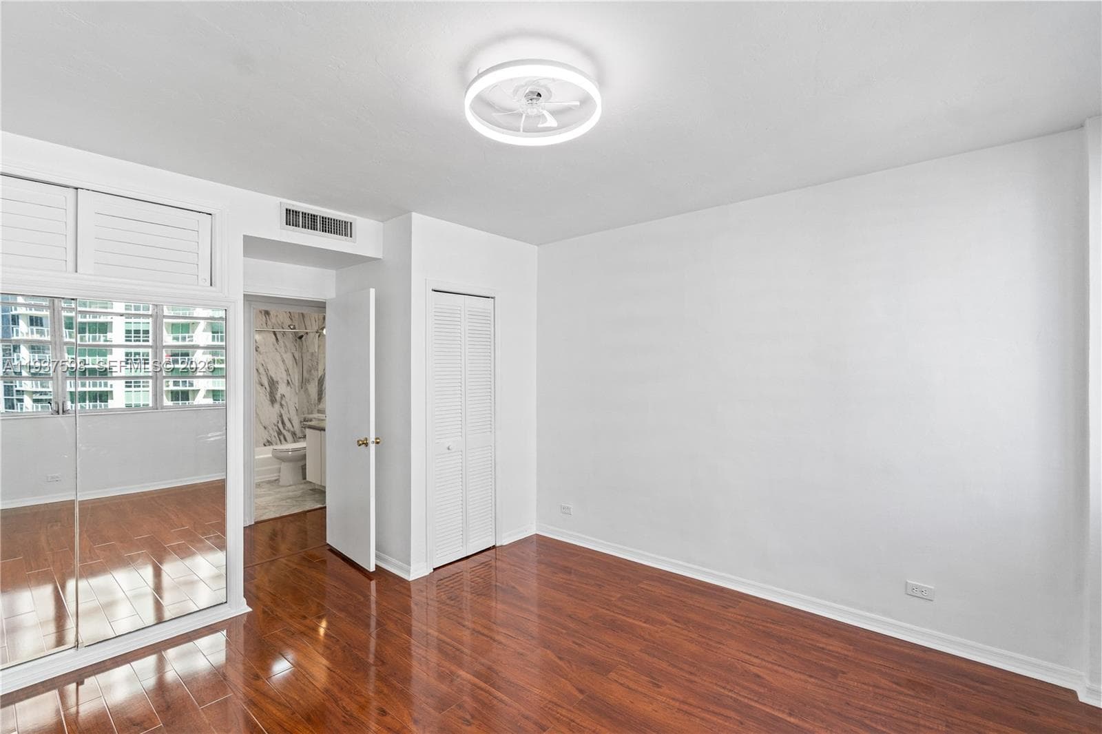 BRICKELL BAY TOWER CONDO · #1114 in Miami - Photo 18