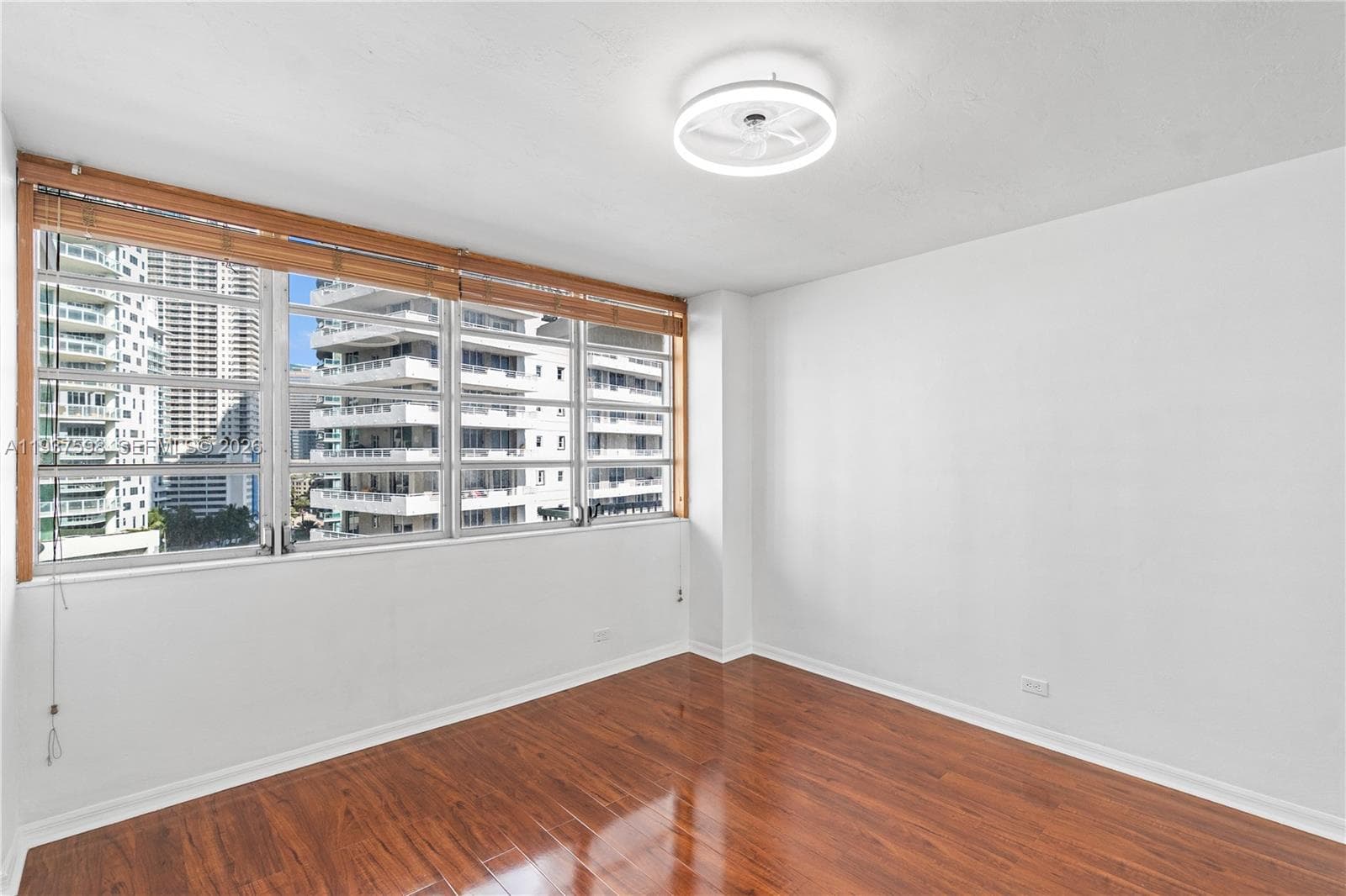 BRICKELL BAY TOWER CONDO · #1114 in Miami - Photo 15