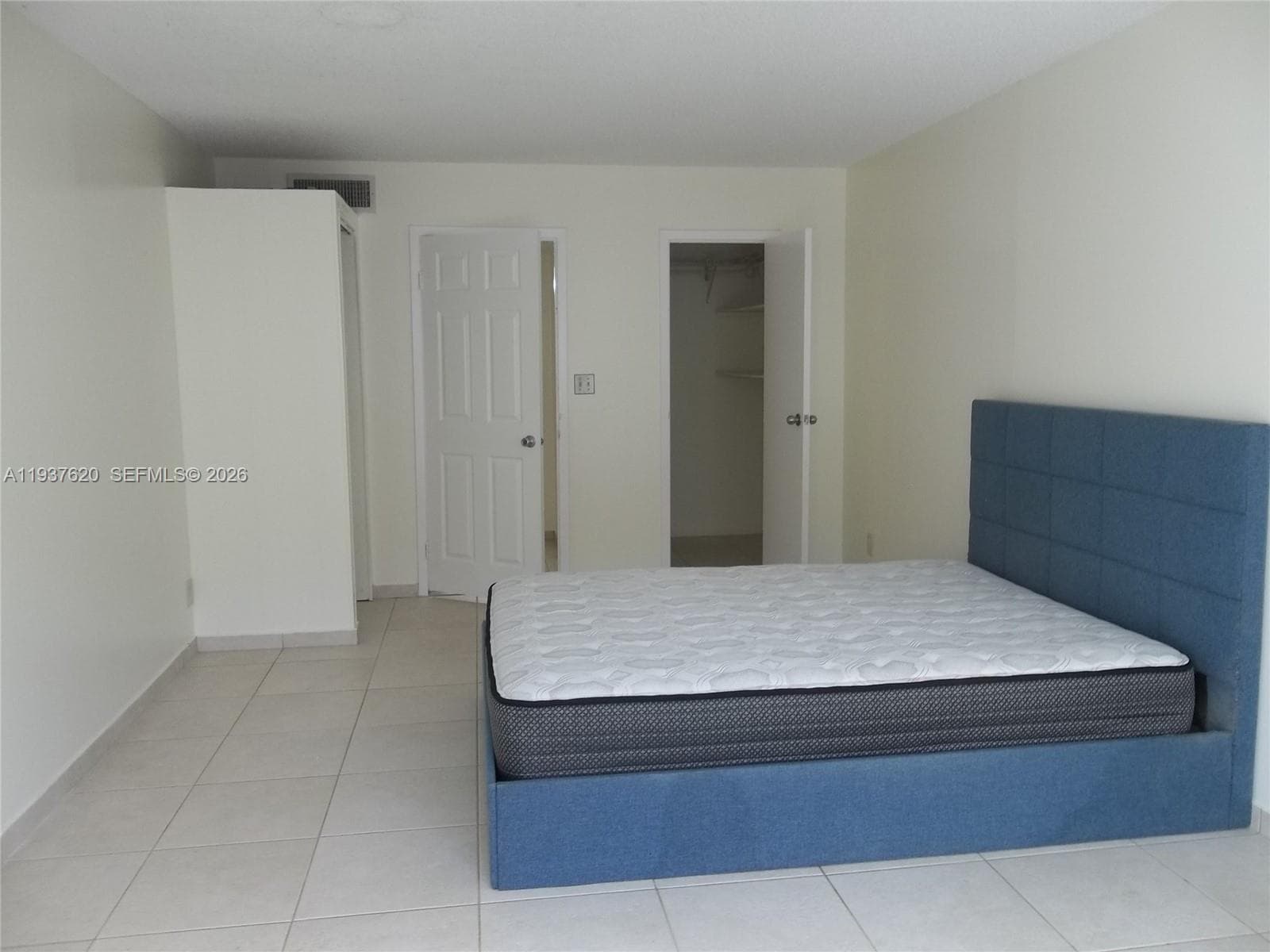 DE SOTO PARK · #305 in Hallandale Beach - Photo 7