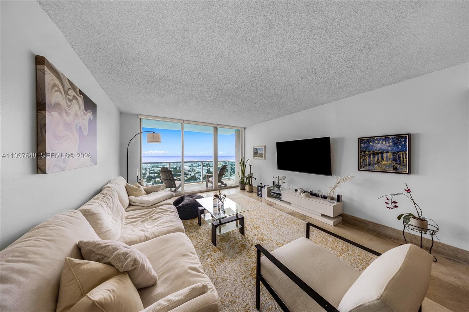 FLORIDIAN · #3006 in Miami Beach - Photo 3