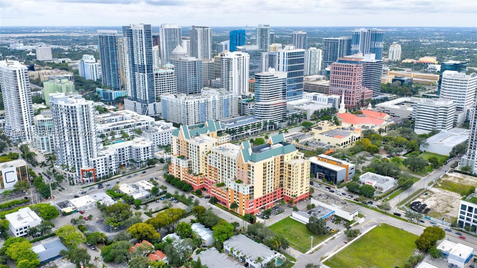 Waverly at Las Olas Condo · #643 in Fort Lauderdale - Photo 38