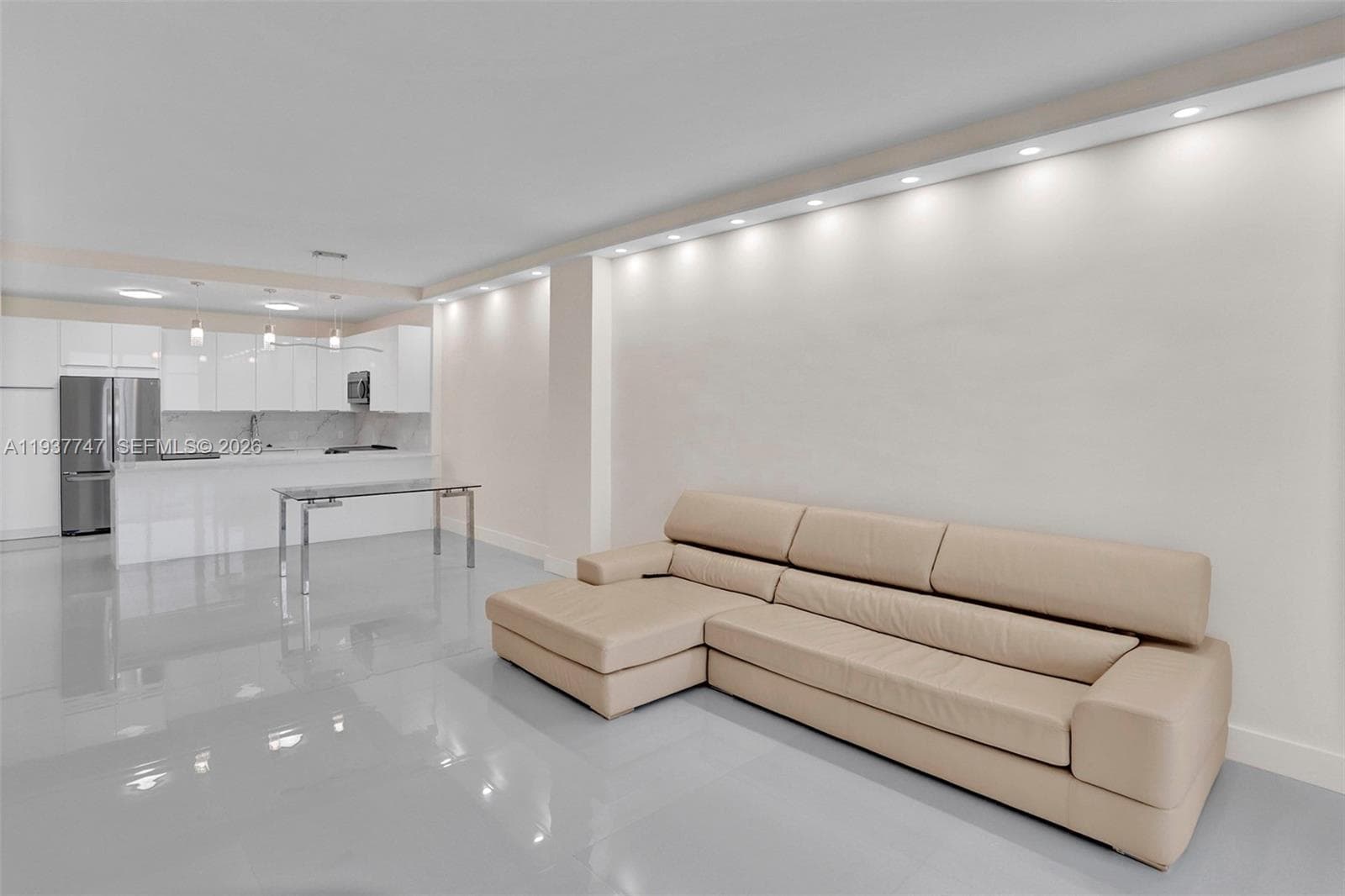 OCEANVIEW BUILDING B COND · #PH-18 in Sunny Isles Beach - Photo 7
