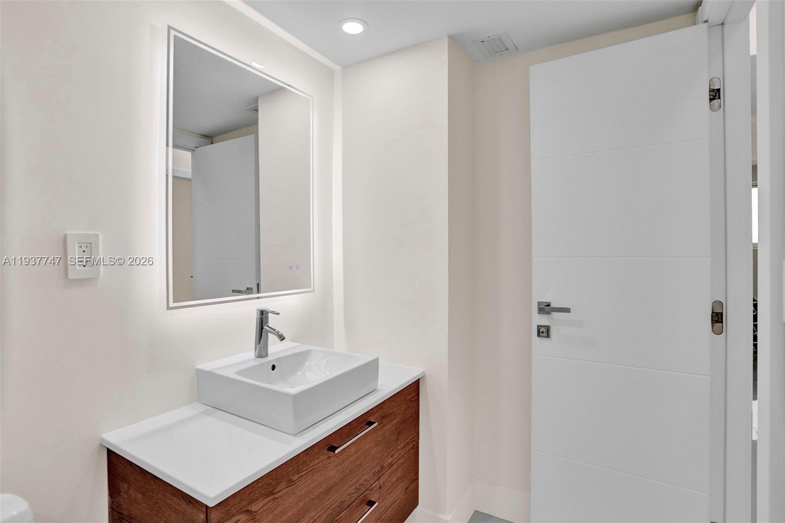 OCEANVIEW BUILDING B COND · #PH-18 in Sunny Isles Beach - Photo 30