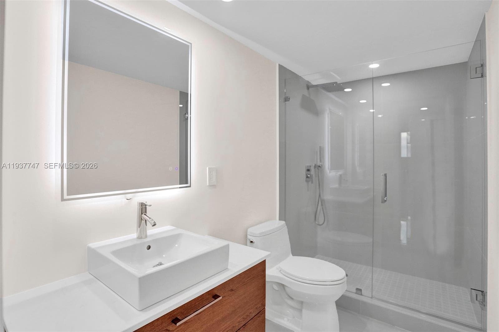 OCEANVIEW BUILDING B COND · #PH-18 in Sunny Isles Beach - Photo 21