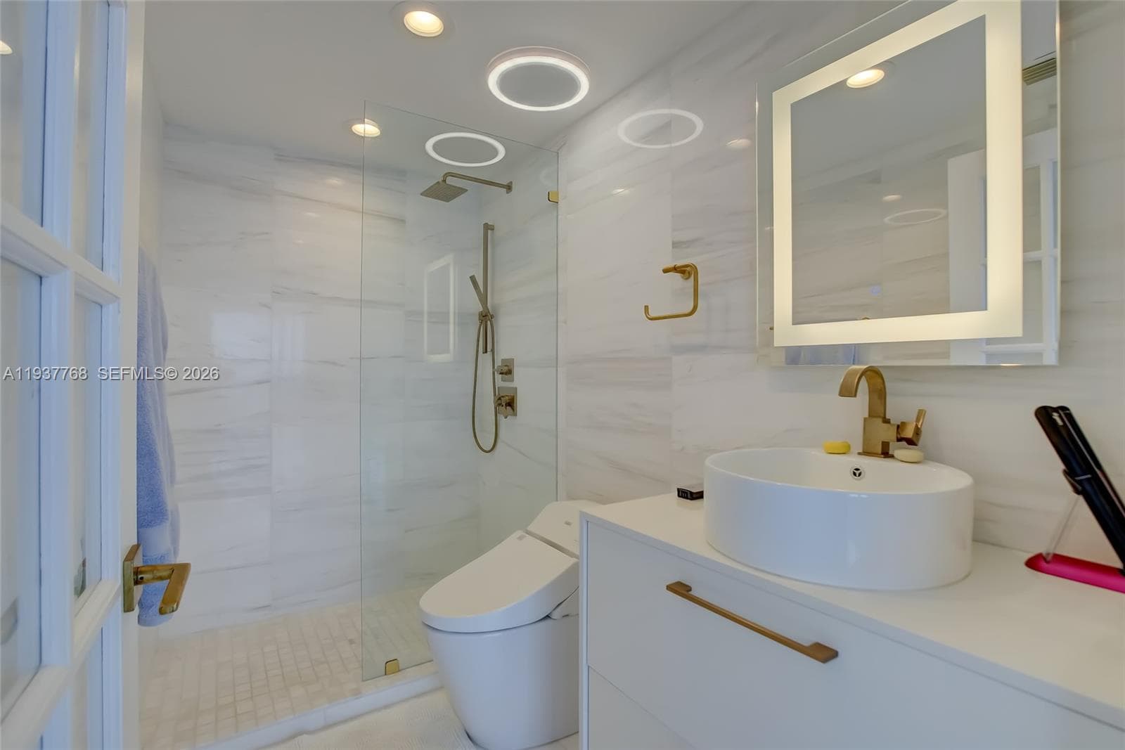 BEACH CLUB TWO CONDO · #2402 in Hallandale Beach - Photo 22